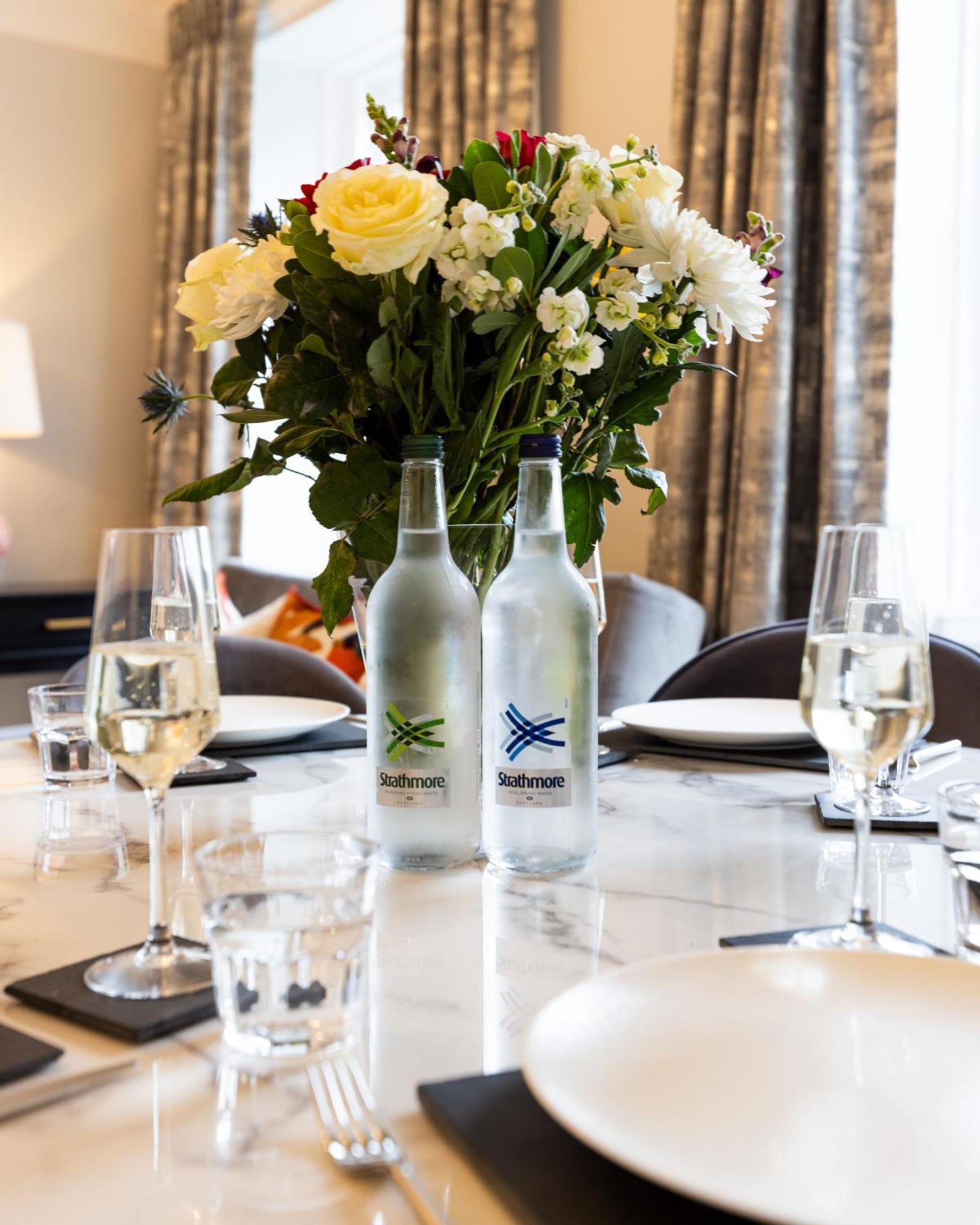 Righ Properties - Luxurious City Centre Three Bedroom Apartment Edinburgh Exterior photo